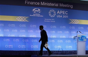 Tim Geithner at the APEC Conference